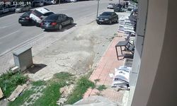 Elazığ'da bir gün arayla aynı yerde 2 kaza kameralara yansıdı