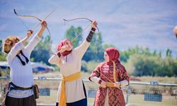 Kemankeşler Erzincan’da zirve için oklarını yarıştırdı
