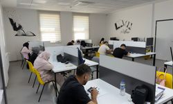 Battalgazi Belediyesi’nden sınava hazırlanan öğrencilere kütüphane desteği