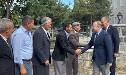 Arpaçay’da Kaymakam Güvenç ve Başkan Elma muhtarlarla buluştu