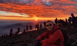 Eğitimci Hanligil Fuji Dağı’na zirve yaptı