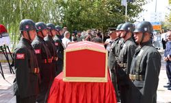 Geçirdiği kalp krizi sonucu şehit düşen Uzman Çavuş Sevim son yolculuğuna uğurlandı