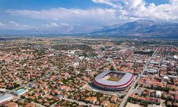 Erzincan’da futbolun adresi: 13 Şubat Şehir Stadyumu