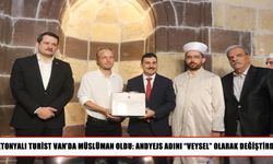 Van’da dikkat çeken ihtida: Letonyalı turist Müslüman oldu