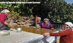 Kemaliye’de kadınlar pestili imece usulü hazırlıyor