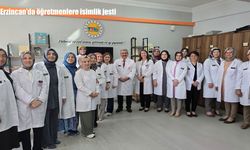 Erzincan'da öğretmenlere isimlik jesti