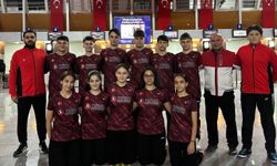 15 Yaş Altı Badminton Milli Takımı, Avrupa Şampiyonası öncesi Erzincan’da kamp yaptı