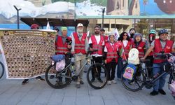 Çocuklar için pedal çeviren Minab Kervanı Van'a ulaştı