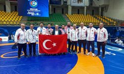 Veteran güreşçilerden dünya şampiyonasında 4 madalya