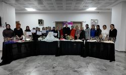 Elazığ'da kursu tamamlayan kadınlara sertifikaları verildi