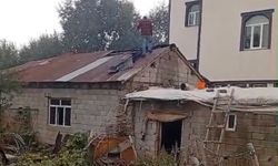 Yüksekova'da tandır evinde çıkan yangın söndürüldü