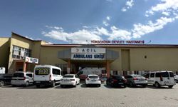 Yüksekova Devlet Hastanesi’ne iki yeni uzman hekim