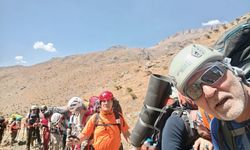 Dağcılar, Cilo Dağı’nın zirvesinde Fikret Yaşar’ı andı
