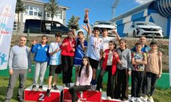 Aşkale YİBO öğrencilerinden atletizmde kupa ve madalya başarısı
