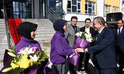 Sarıkamış Fen Lisesi’nde “Yaşayan Kütüphane” açıldı