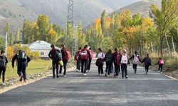 Yüksekova’da 40 yıllık yol sorunu çözüldü
