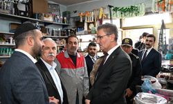 Erzurum Valisi Baruş Karayazı’da esnafı ziyaret etti