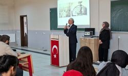 ER-VAK Başkanı Güzel, Pasinler’de cumhuriyete giden tarihi süreci anlattı