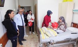 Minik hastalara 29 Ekim sürprizi