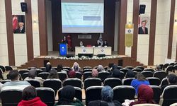 ETÜ’de “Cumhuriyet ve Kalkınma” paneli düzenlendi