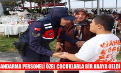 Malatya’da jandarma ekiplerinden özel çocuklara anlamlı ziyaret
