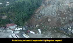 Artvin’de yamaçtan kopan kayalar can aldı
