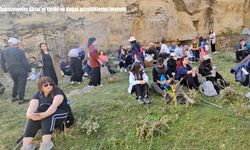 Doğaseverler Ahlat’ın tarihi ve doğal güzelliklerini keşfetti