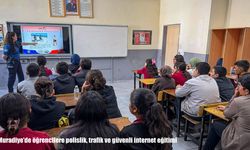 Muradiye’de öğrencilere polislik, trafik ve güvenli internet eğitimi