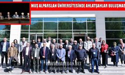 Muş’ta Ahlatşahlar tarihine ışık tutan sempozyum sona erdi