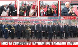 Muş’ta Cumhuriyet Bayramı coşkusu çelenk sunma ve yürüyüşle başladı