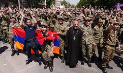 Son dakika... Ermenistan karıştı! Sarkisyan istifa etti!