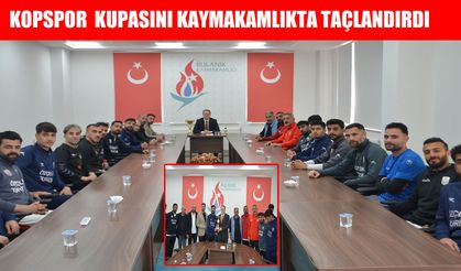 Şampiyon Bulanık Kopspor, kupasını kaymakamlık makamında taçlandırdı