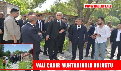 Muş Valisi Çakır, Bulanık’ta muhtarlarla görüştü