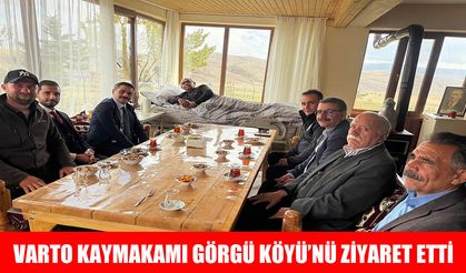Varto Kaymakamı Abdulkadir Işık, köylülerle bir araya geldi