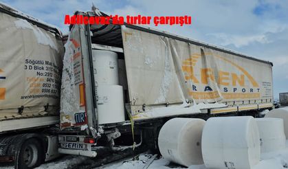 Adilcevaz’da Tır Kazası: Yola Savrulan Yükler Korkuttu
