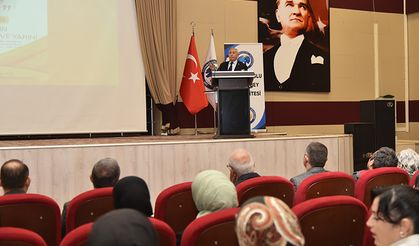 Prof. Dr. Gezgin: Sosyal medya platformları bireylerin sesi olma potansiyelini artırdı