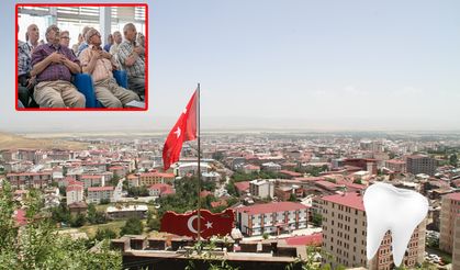 Muş'ta emeklilere diş sağlığı müjdesi: Protez ve implant tedavisi ücretsiz oldu