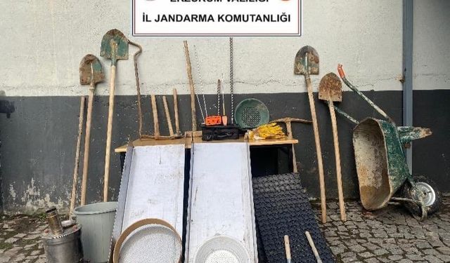 Erzurum’da kaçak kazıya suçüstü: jandarma 4 şüpheliyi operasyonla yakaladı