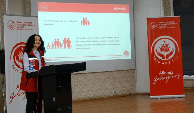Erzincan Belediyesi’nde “ailemiz geleceğimiz” sunumu: Ale yapısının güçlendirilmesi masaya yatırıldı