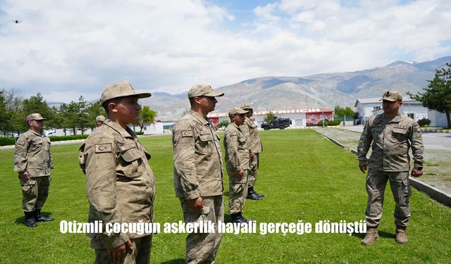 Otizmli Gencin Askerlik Hayali Bir Günlüğüne Gerçeğe Dönüştü