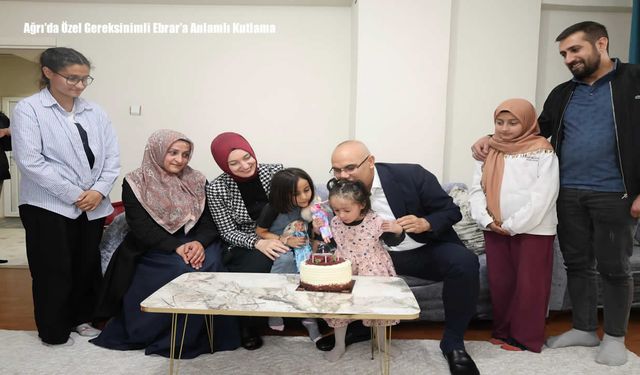 Ağrı’da Özel Gereksinimli Ebrar’a Anlamlı Kutlama