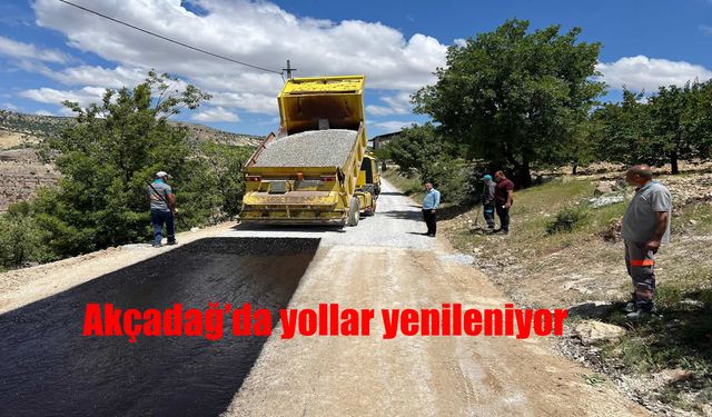 Akçadağ’da ulaşım ağı yenileniyor: Başkan Ulutaş sahada