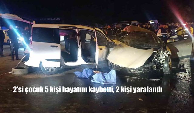 Kontrolden çıkan otomobil karşı şeride geçti: 5 ölü 2 yaralı