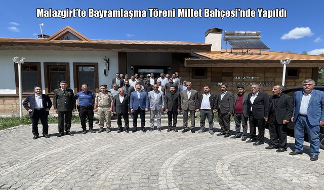Malazgirt’te bayramlaşma töreni yapıldı