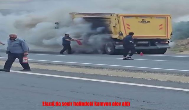 Elazığ Karakoçan’da seyir halindeki kamyon alev aldı