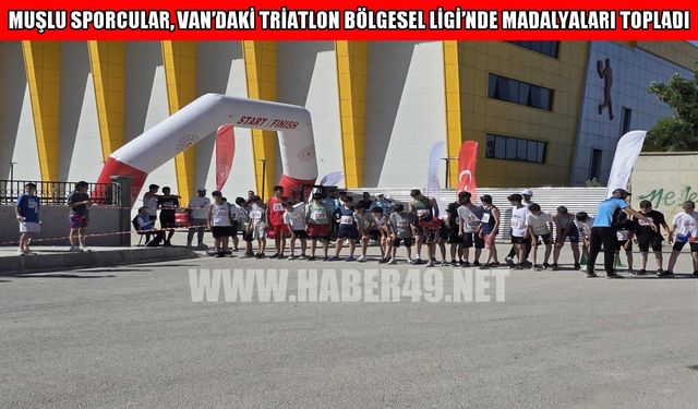 Muşlu sporcular, Van’daki Triatlon Bölgesel Ligi'nde madalyaları topladı