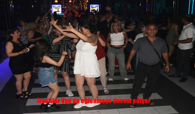 Van’da İranlı Turist Hareketliliği Sürüyor