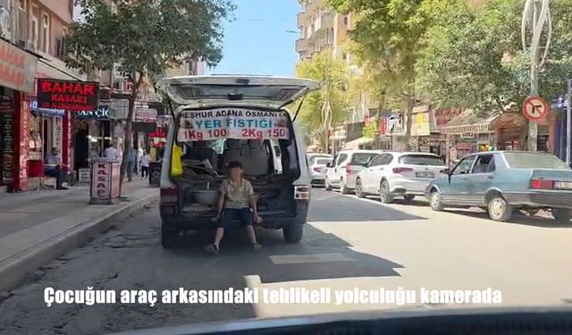 Elazığ’da Çocuğun Panelvan Arkasındaki Tehlikeli Yolculuğu Kamerada