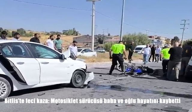 Bitlis Ahlat’ta Feci Trafik Kazası: Baba ve Oğlu Hayatını Kaybetti