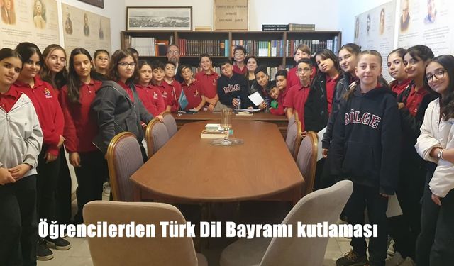 Erzurum’da Öğrencilerden Anlamlı Türk Dil Bayramı Kutlaması